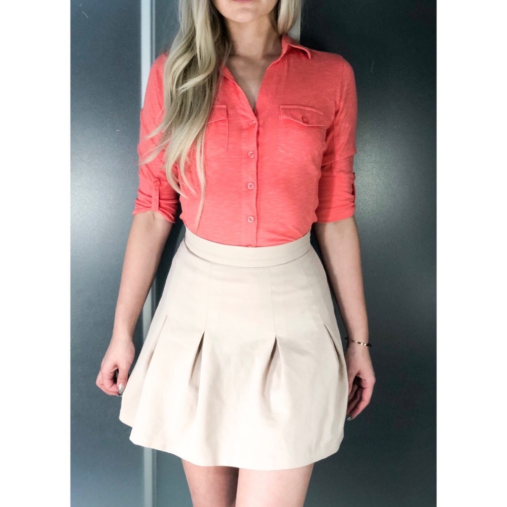Set ! High waisted skirt and coral top combo